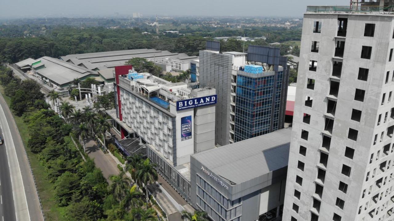 Bigland Hotel & Convention Sentul Bogor Exterior photo