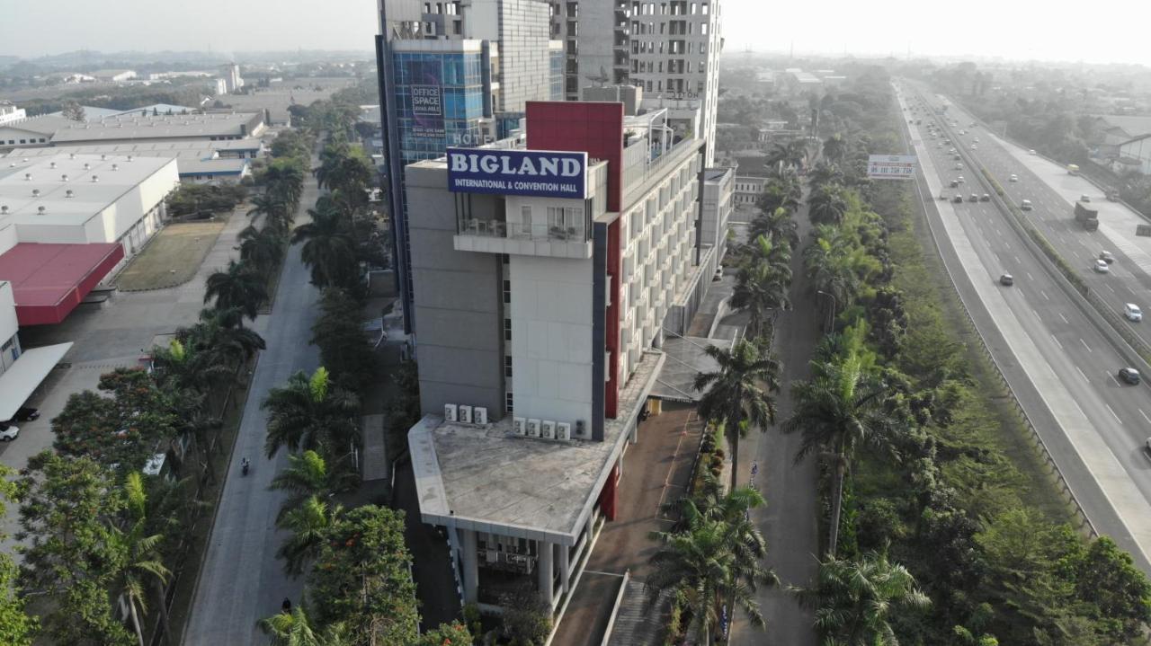 Bigland Hotel & Convention Sentul Bogor Exterior photo